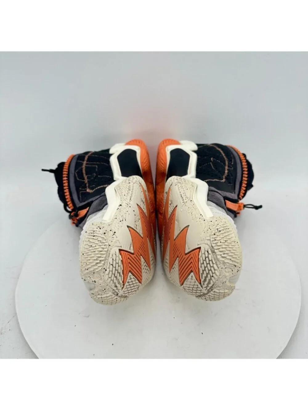 Nike Air Jordan Why Not Zer0.5 Men Size 8.5 DO7189-002 Phantom Black Orange Shoe